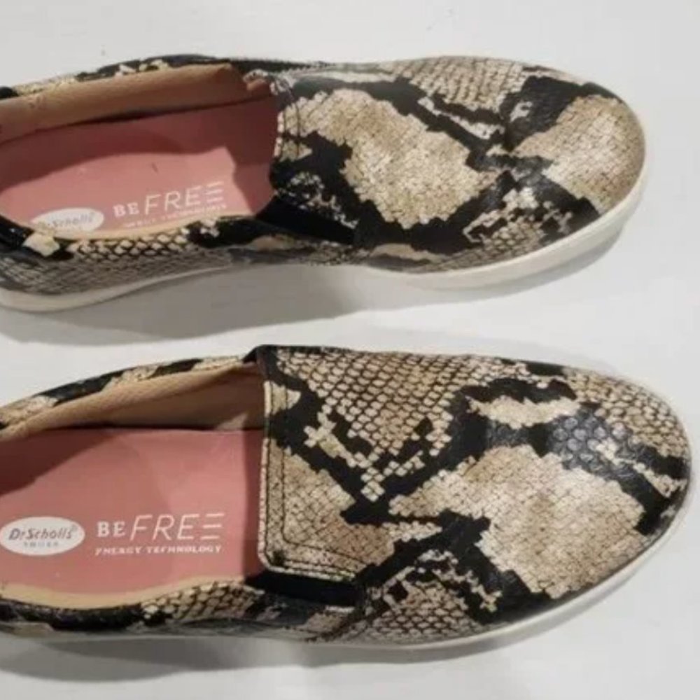 Dr. Scholl's Madison Snake Print Slip on shoes Size 7.5